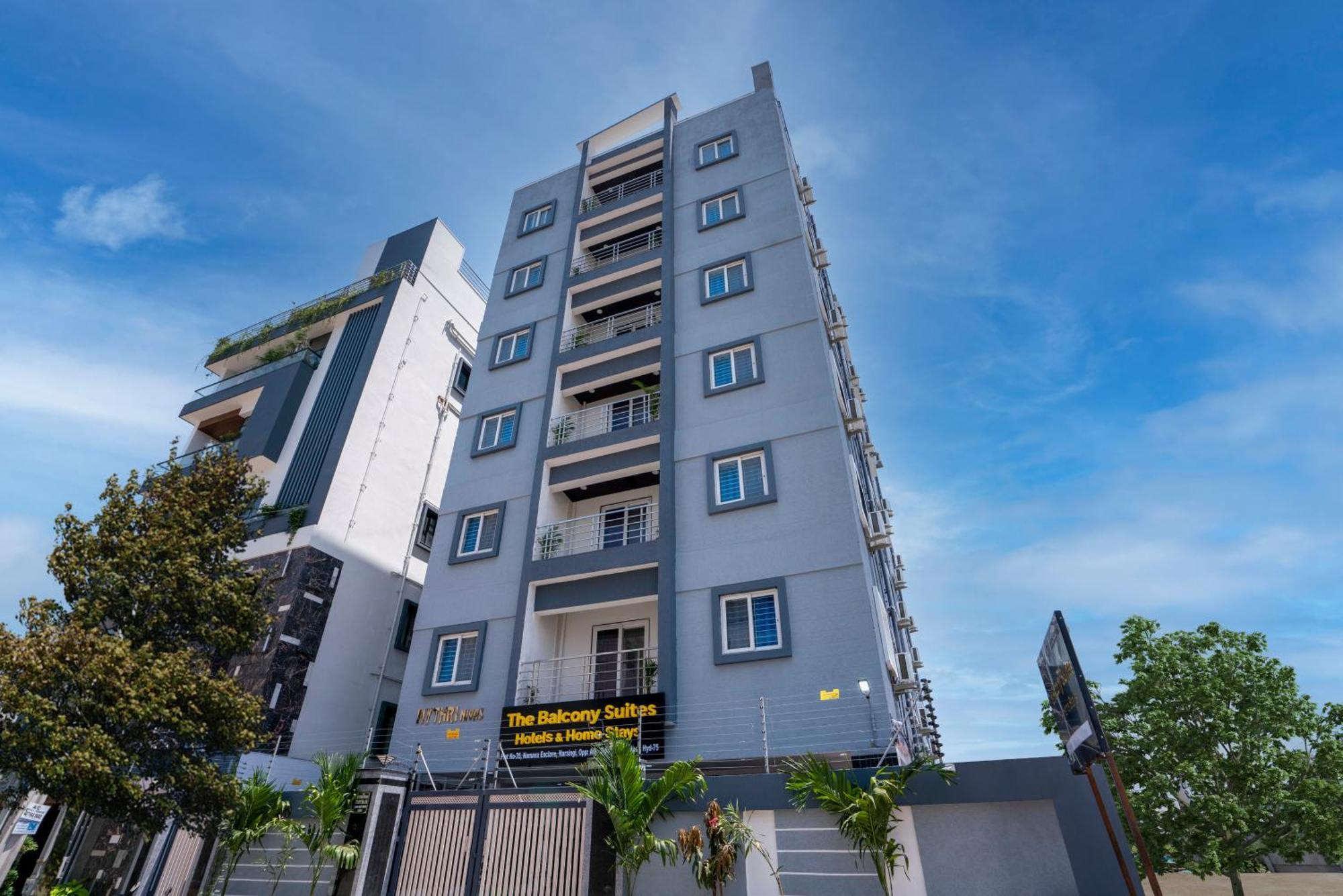 The Balcony Suites Hyderabad Exterior photo
