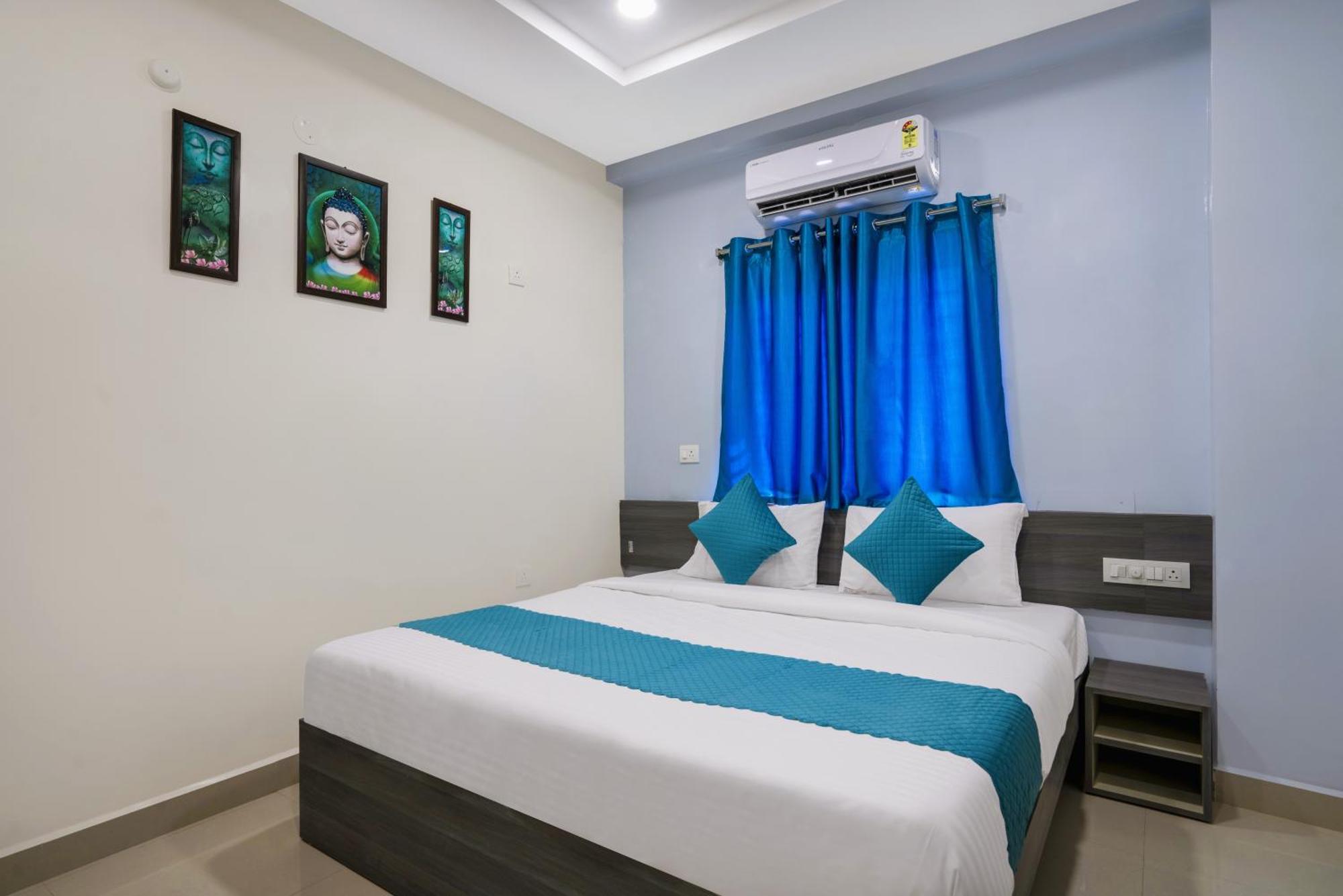 The Balcony Suites Hyderabad Exterior photo